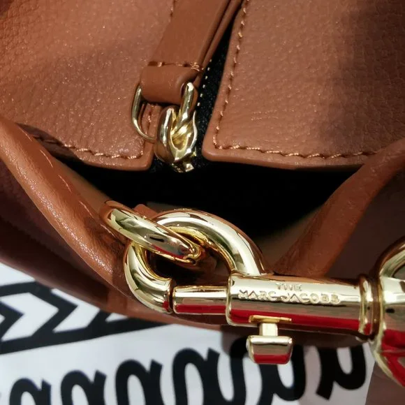 Marc Jacobs the Leather Mini Tote Bag Argan Oil - Picture 7 of 16